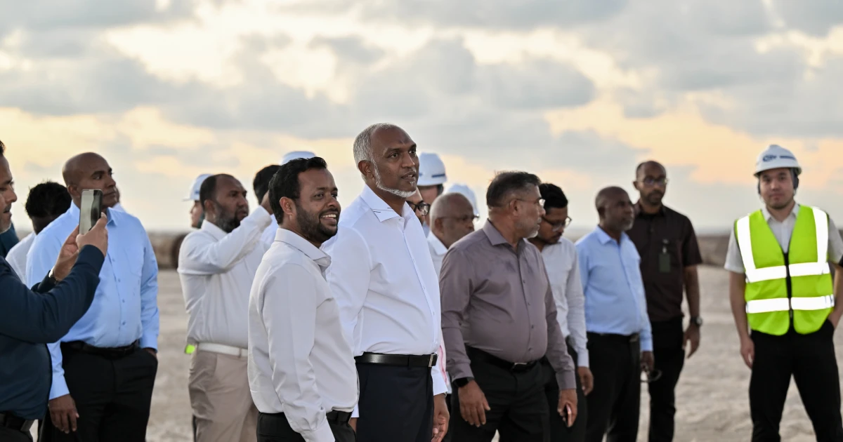 Rasmale' bin hikkumuge mashroou kuri ah dhaa goiy Raees...