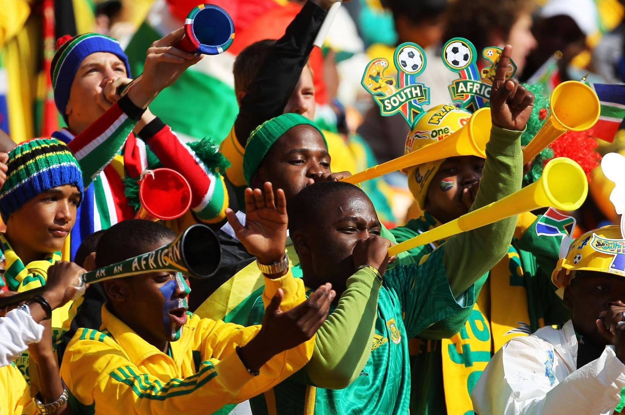 World Cup kulhey dhanduthakugai vuvuzela beynunkurun manaa