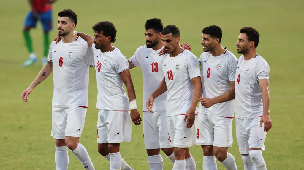 Kulhunterinnah visa dhin namaves officialunnah America ah etherevumah huras alhaafaivaa kamah Iran in bunefi